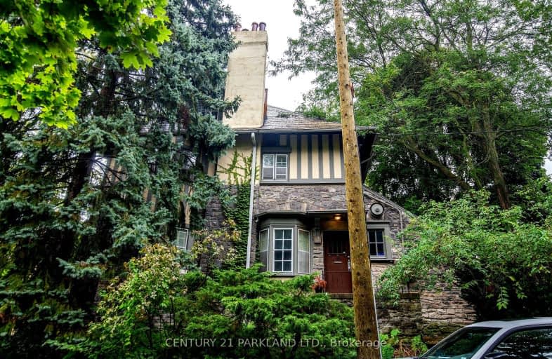 15 Pine Hill Road, Toronto | Image 1