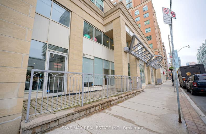 256-313 Richmond Street, Toronto | Image 1