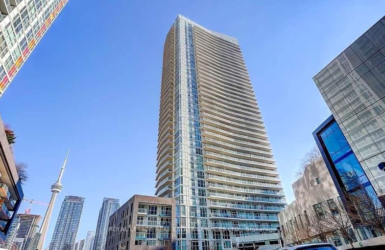 1907-75 Queens Wharf Road, Toronto | Image 1