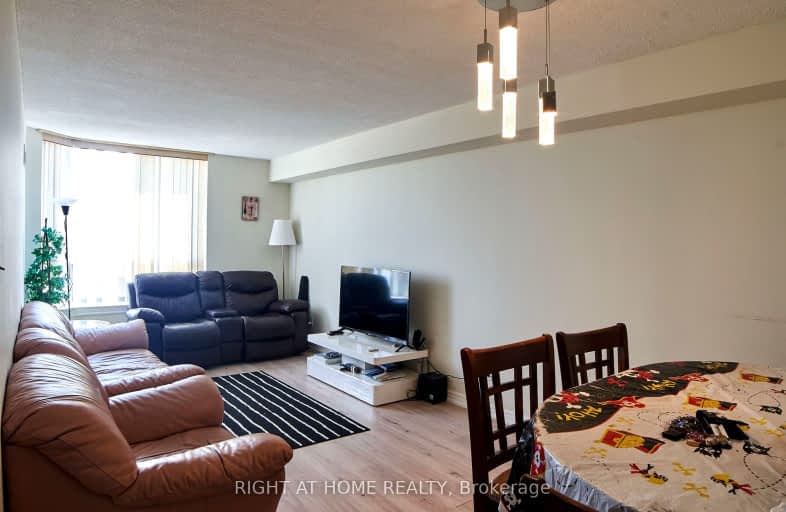 609-1700 Eglinton Avenue East, Toronto | Image 1