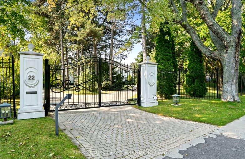 22 Park Lane Circle, Toronto | Image 1