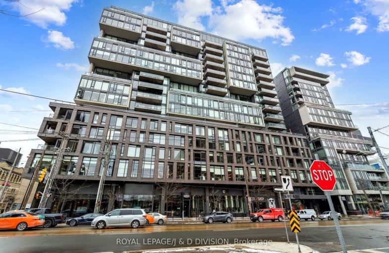 423-111 Bathurst Street, Toronto | Image 1