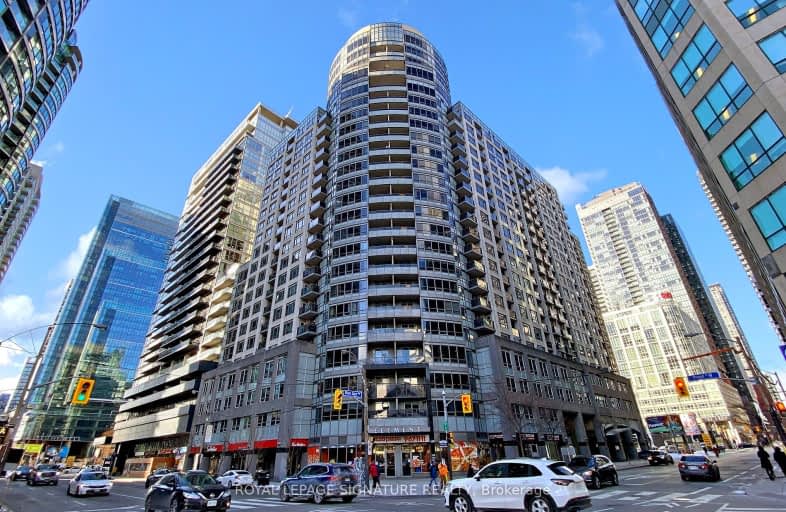 512-20 Blue Jays Way, Toronto | Image 1