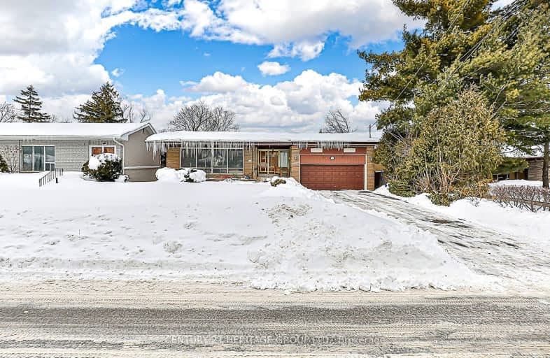 16 Blue Forest Drive, Toronto | Image 1