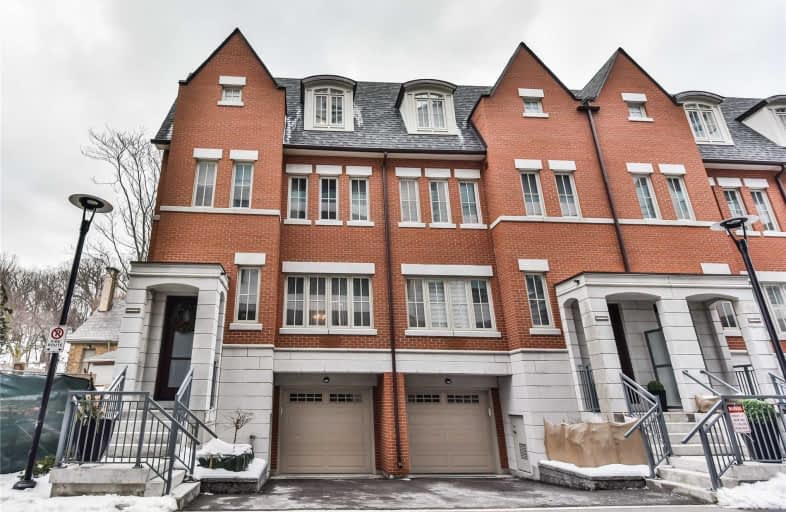 Th1-379 Madison Avenue, Toronto | Image 1