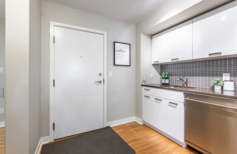 817-295 Adelaide Street West, Toronto | Image 1
