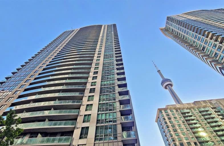 2506-19 Grand Trunk Crescent, Toronto | Image 1