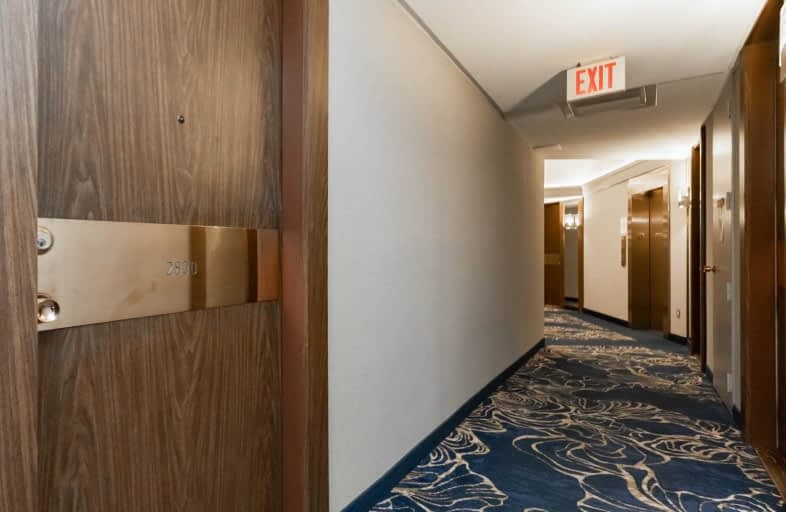 2830-33 Harbour Square, Toronto | Image 1