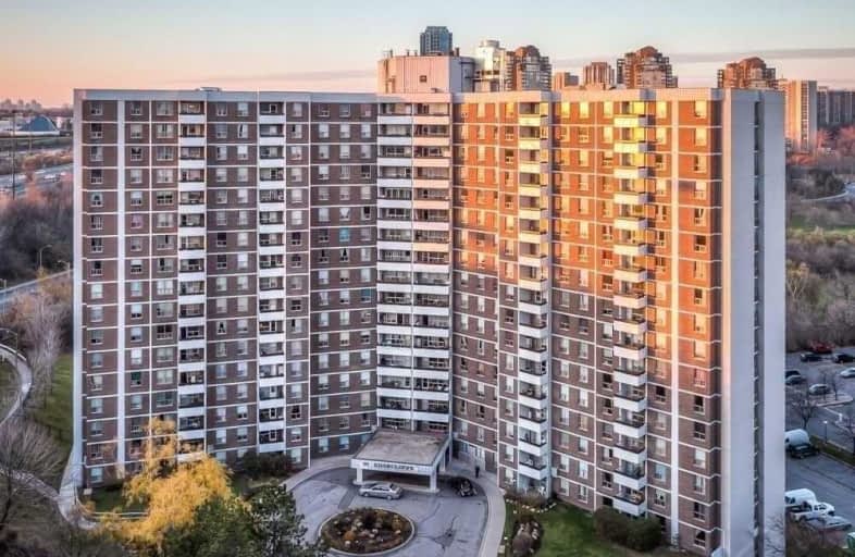 1117-10 Edgecliffe Golfway, Toronto | Image 1