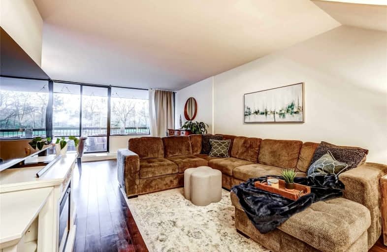 Th 4-135 Antibes Drive, Toronto | Image 1