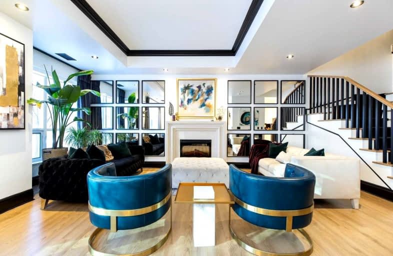 Th1-500 Doris Avenue, Toronto | Image 1