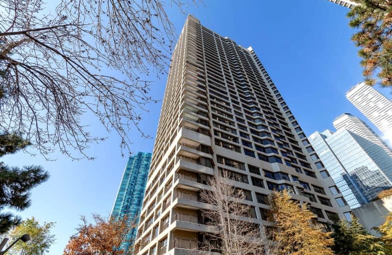 1304-65 Harbour Square, Toronto | Image 1