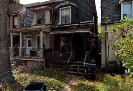 House for sale at 38 Saint Clarens Avenue, Toronto - MLS: C5762913
