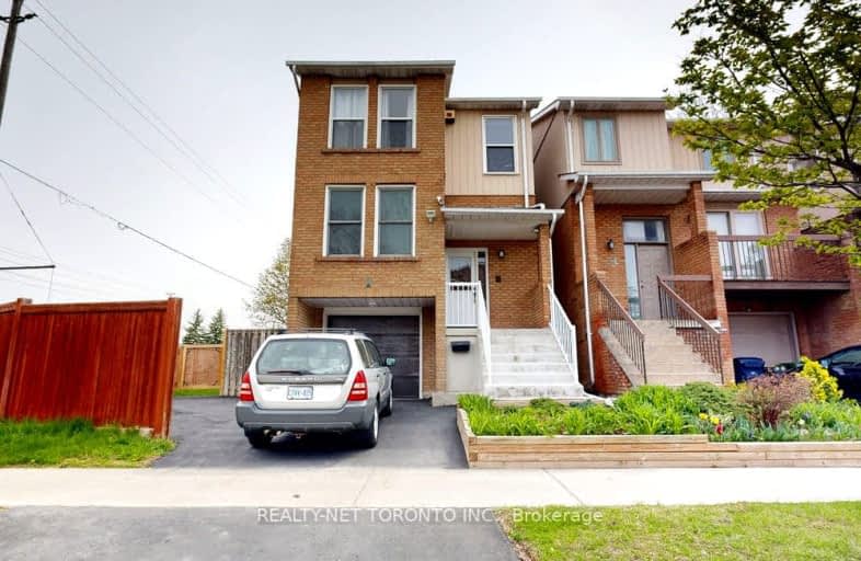 1 Carnival Court, Toronto | Image 1