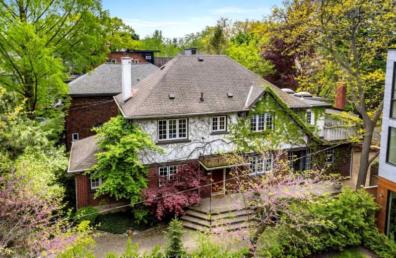 16 Wells Hill Avenue, Toronto | Image 1