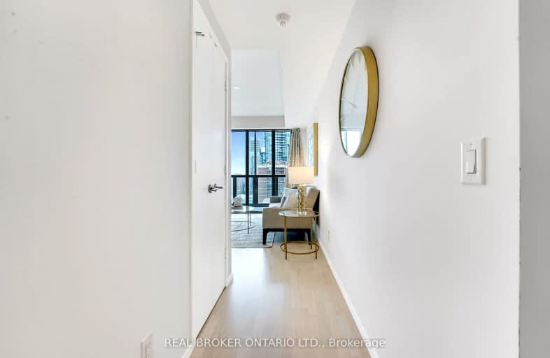 2005-101 Charles Street East, Toronto | Image 1