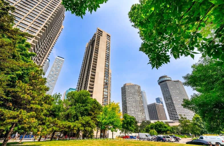 3232-33 Harbour Square, Toronto | Image 1