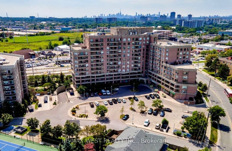 916-1700 Eglinton Avenue East, Toronto | Image 1