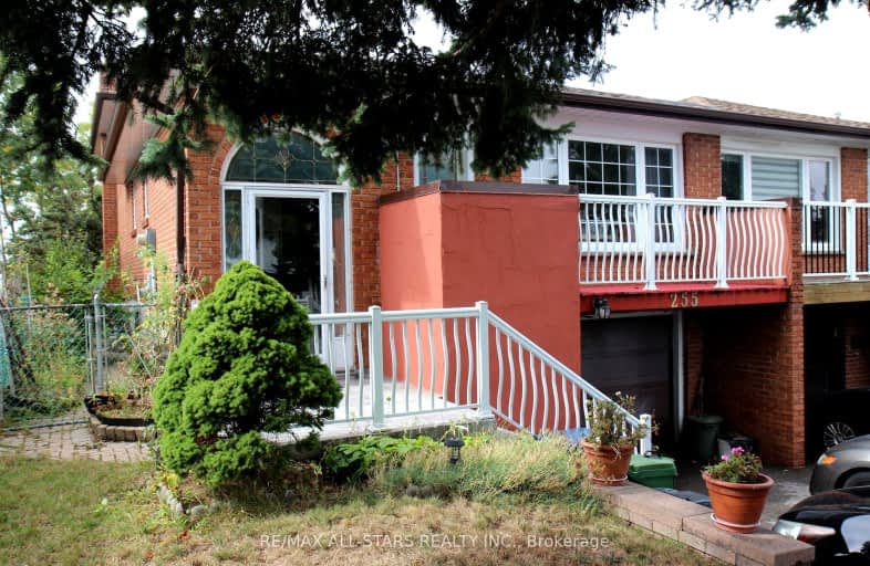 255 Shawnee Circle, Toronto | Image 1