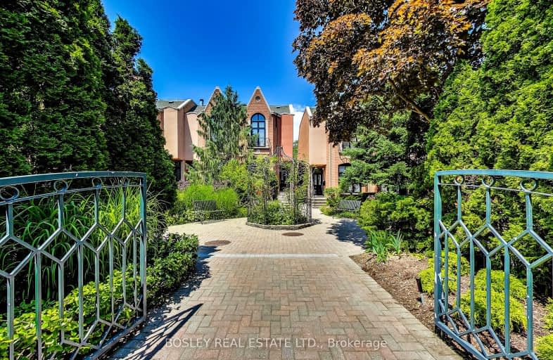 12 Alex Mews, Toronto | Image 1