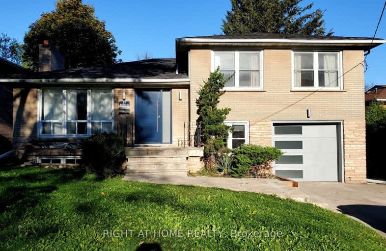 Lower-57 Ravenscroft Circle, Toronto | Image 1