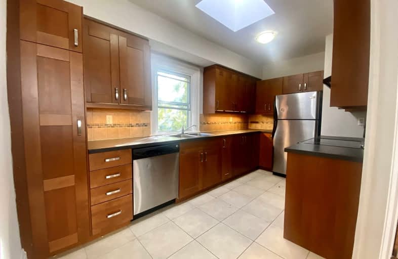 E-341 St Clair Avenue West, Toronto | Image 1