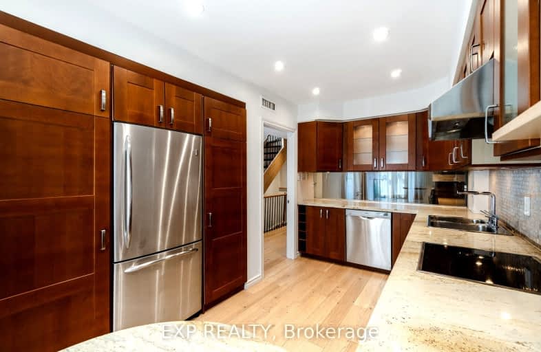 20-44 Irwin Avenue, Toronto | Image 1