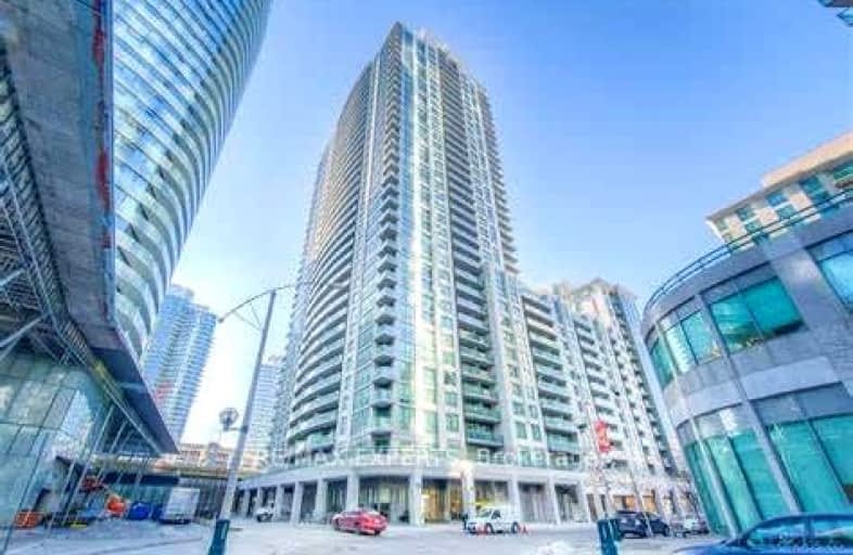 2001-19 Grand Trunk Crescent, Toronto | Image 1
