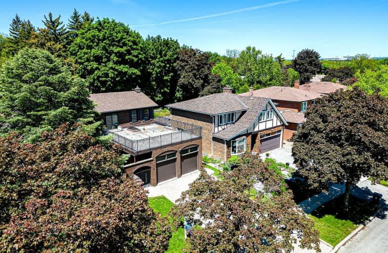 22 Arran Crescent, Toronto | Image 1