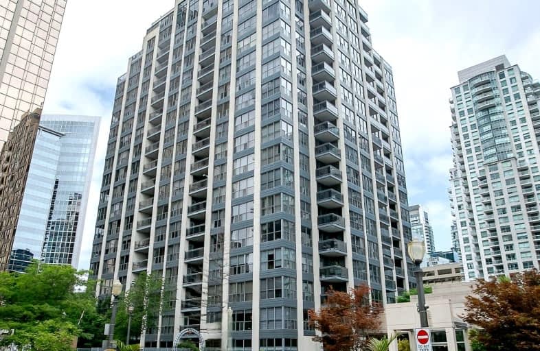 207-18 Hollywood Avenue, Toronto | Image 1