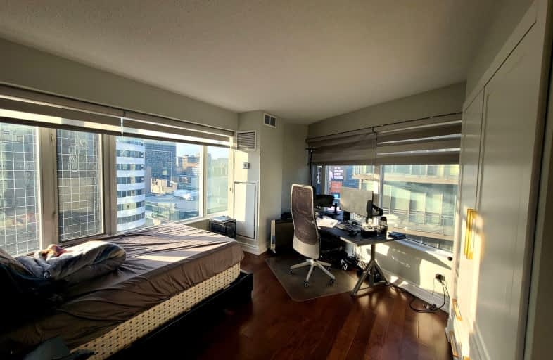 2010-210 Victoria Street North, Toronto | Image 1