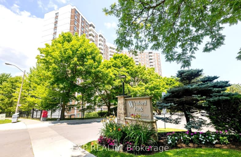 510-10 Edgecliff Golfway, Toronto | Image 1