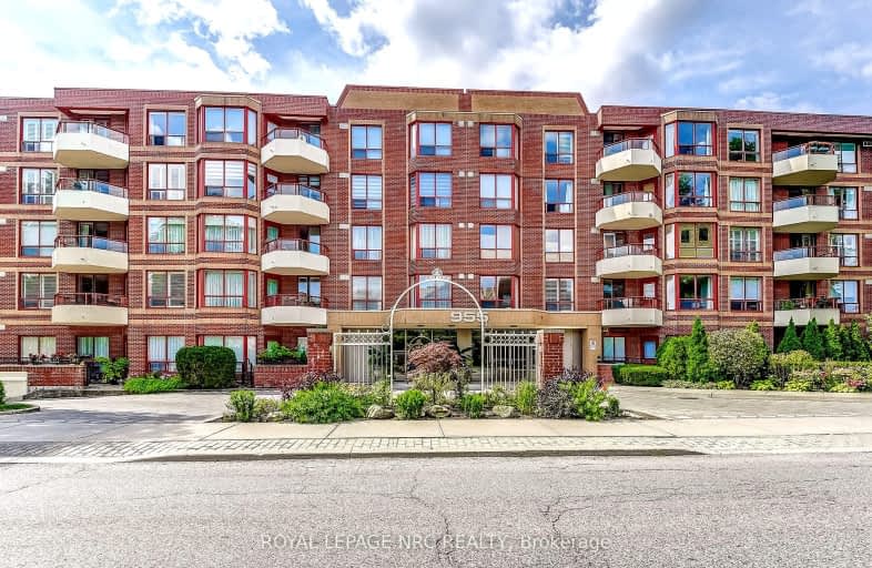 212-955 Millwood Road, Toronto | Image 1