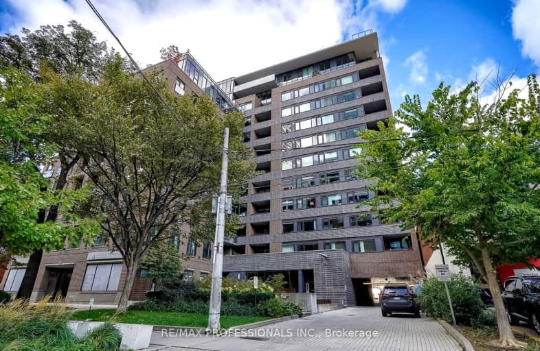 302-400 Wellington Street West, Toronto | Image 1