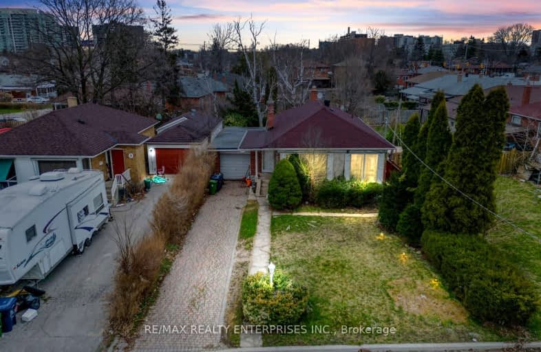 Upper-3 Dallyn Crescent, Toronto | Image 1