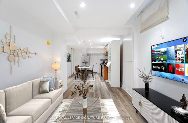 Lower-74 Deanscroft Square, Toronto | Image 1