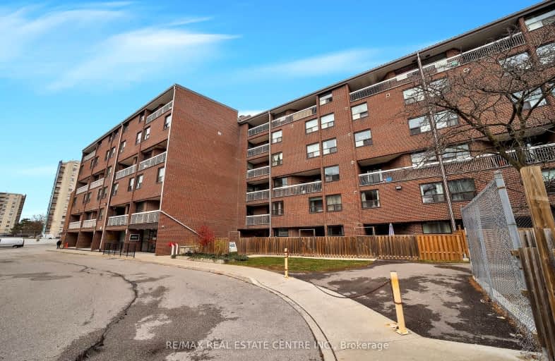 106-4062 Lawrence Avenue East, Toronto | Image 1