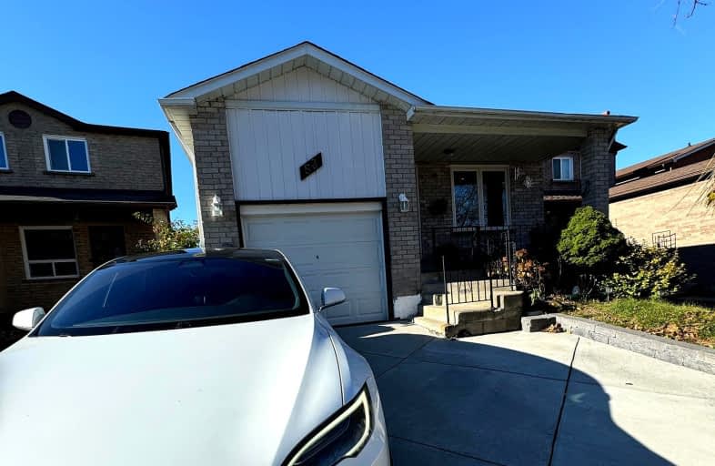 Main-53 Blackburn Crescent, Ajax | Image 1