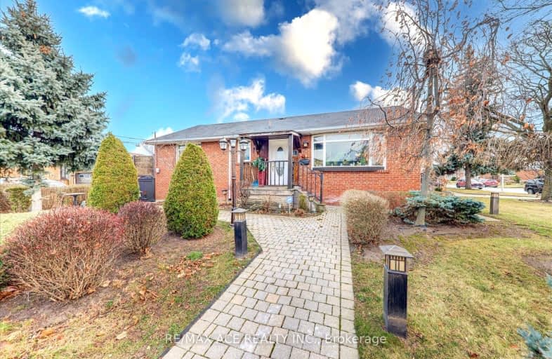 31 Crosland Drive, Toronto | Image 1