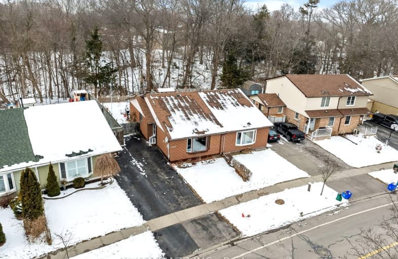 1072 Central Park Boulevard North, Oshawa | Image 1