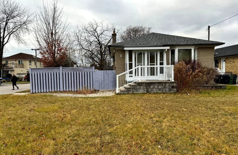 Lower-2 Kootenay Crescent, Toronto | Image 1