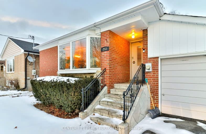 253 Chine Drive, Toronto | Image 1