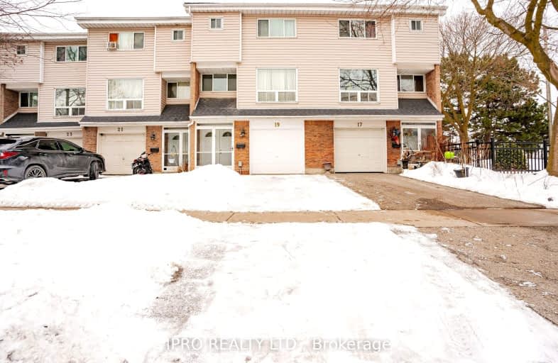 20-19 Celeste Drive, Toronto | Image 1