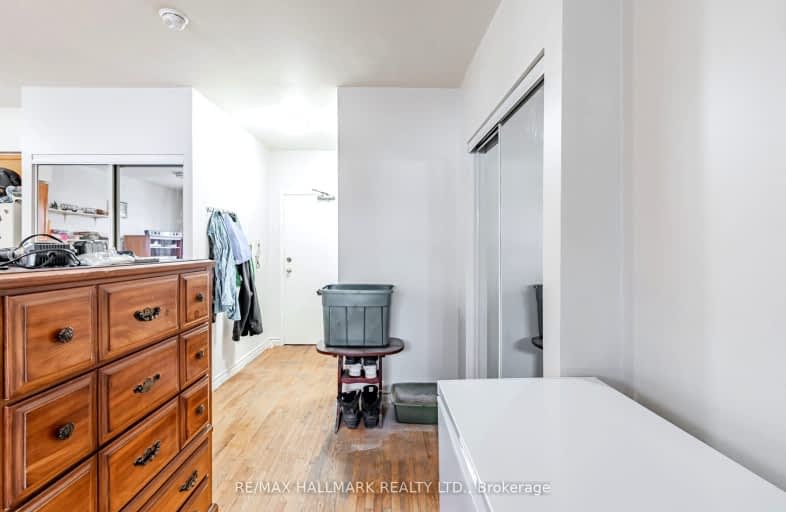 B3-2831 Kingston Road, Toronto | Image 1