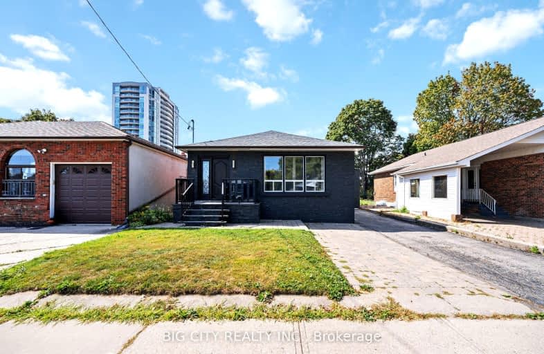 Lower-16 Beacon Road, Toronto | Image 1