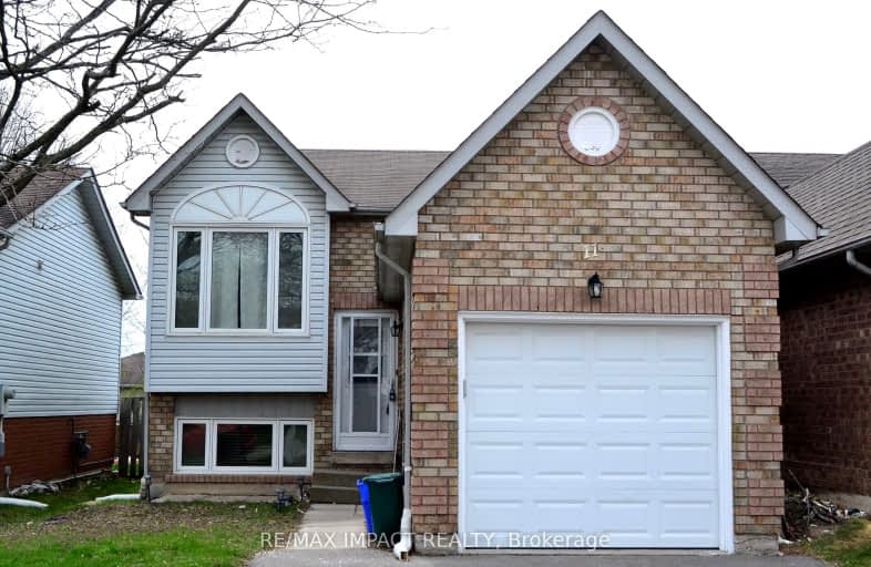 11 Fenwick Avenue, Clarington | Image 1