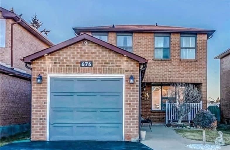 676 Sultana Square, Pickering | Image 1