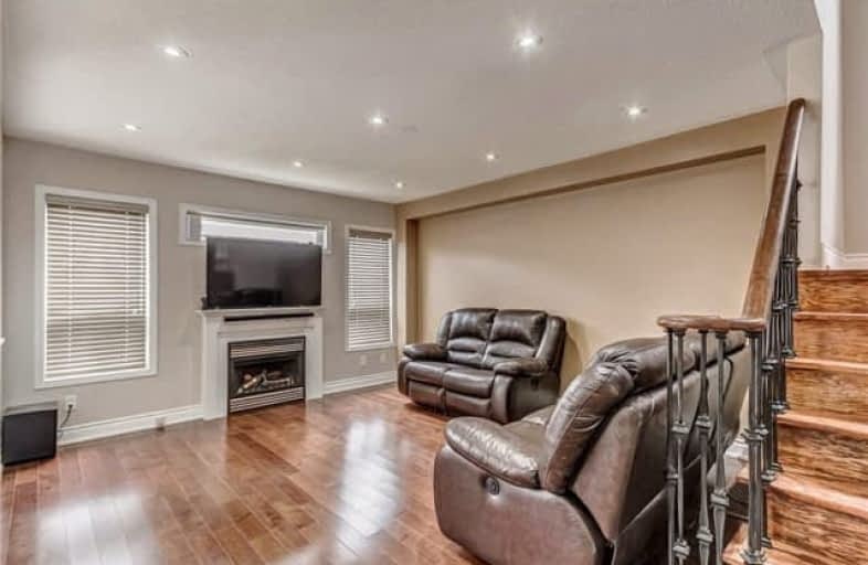 11 Sivyer Crescent, Ajax | Image 1