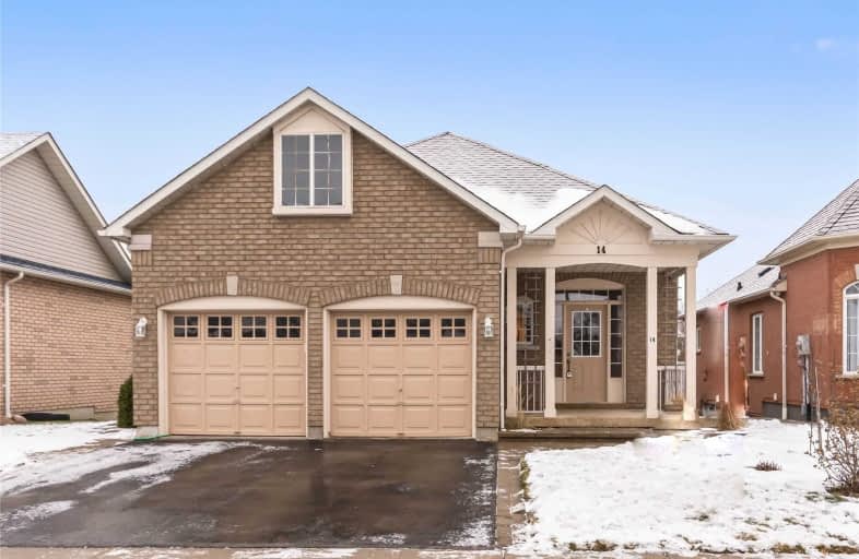 14 Arnold Crescent, Whitby | Image 1