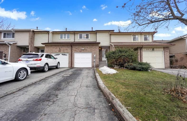 869 Hyland Street, Whitby | Image 1